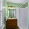 Swing On Inn- Suite Thyme