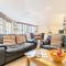1 Bed in Truro oc-thero