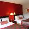 Foto: Ramada Limited Calgary 34/60