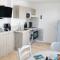 Residence Clos des Aigrettes -Appartements a 30m du Port de La Cotiniere , Ile d Oleron -commerces et plages a pied