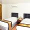 Hotel Bond