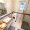 Comfort Apartment for 6 & Loggia & Free Parking