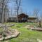Bullfrog Bluff Mountain View Cabin with Deck!