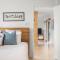 Pet Friendly Beachside Hideaway - Lazy on Lowry