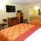 Tropic Lodge