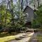 The Forest Door - Studio Suite in Stone Cottage