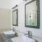 Nyali Beach 2BR Seaview Apartment - Pool & Beach Access - Sleeps 4