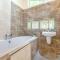 Charlesworth Lodges