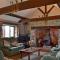 Stable Cottage - W40643