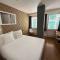 Hotel Alpha
