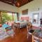 LiRi Villa - Ocean, hills, valley view