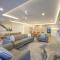 La Mer Apartment #10