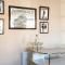 Hill House Apartment