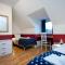 Port Hotel Apartments