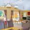 Paradise Lakeside Lodges