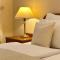 FLEUR DE LIS HOTEL