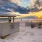 Cabana Club 208