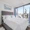 Stylish Serenity 1BR Kensington Condo wParking