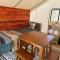 Peaceful Glamping Retreat at Roaring River