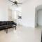 New Shamrock Beach Villas Seaview