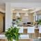 501 Canal Quays