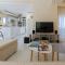 Infinity Villa with Pool, BBQ and Ping-Pong Table, 2km from the beach
