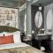 Sir Savigny Hotel, part of Sircle Collection