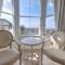 West Hill Retreat Edwardian Balcony Ensuite with Room Served Breakfast & Free Offstreet Parking