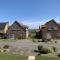 Sea Urchins, The Bay, 2 bedrooms with ensuites, balcony with sea view, parking, 2 dogs welcome