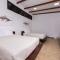 Café de Playa Beach Front Hotel - Coco