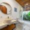 Darina Villa - Just Minutes from the Beach