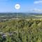 Hinterland Tranquil Escape with Beautiful Views