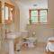 4 Bed in Frome oc-27808