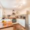 3 Bed in York oc-57964