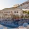 DLF Club 4