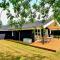 Renovated Cottage in Bratten - By Traum