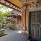 Ekas Homestay