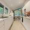 3 Bed in Brockenhurst oc-47431