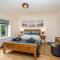 2 Bed in Lymington oc-87885