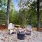 Cozy Lakeview Cottage