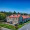 Smugglers Rock Cottages
