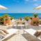 Villa seashore of the Marina of Sorso, 3 rooms, veranda on the sea, garden