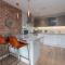 Lancaster City Apartment