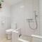 3 Bed in Warwick oc-93887