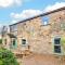 4 Bed in Whaley Bridge oc-pk535