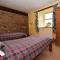 4 Bed in Whaley Bridge oc-pk535