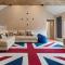5 Bed in Leek oc-79543