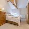 5 Bed in Leek oc-79543