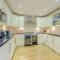 3 Bed in Buxton oc-81127