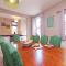 Ashville Grange Scarborough Sleeps 10 Large Beautiful House Ashville Grange Scarborough Sleeps 10 Large Beautiful House